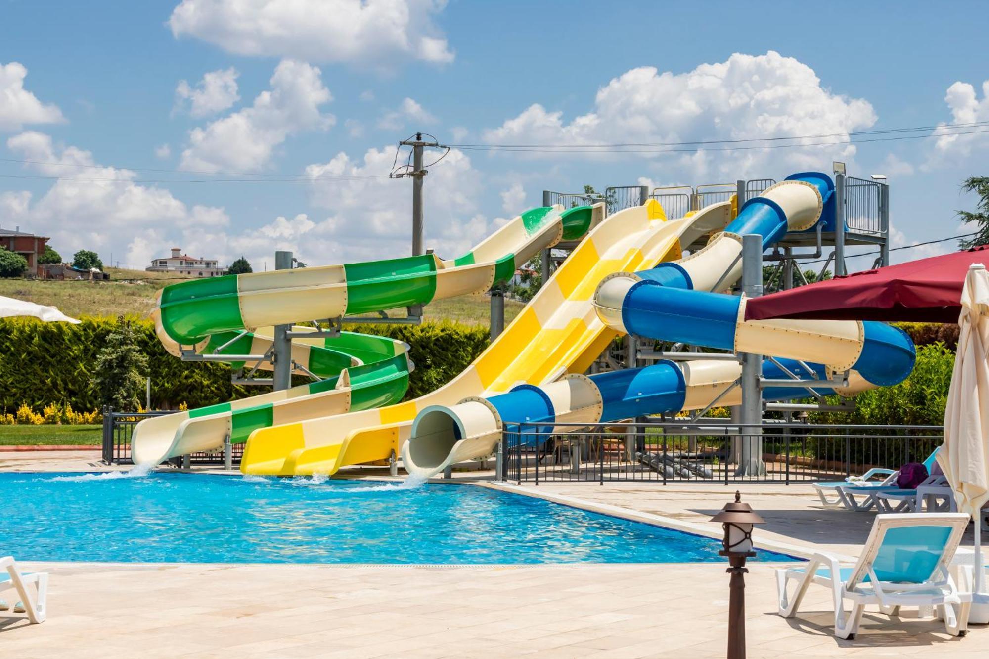 Ramada Plaza By Wyndham Silivri Exterior foto