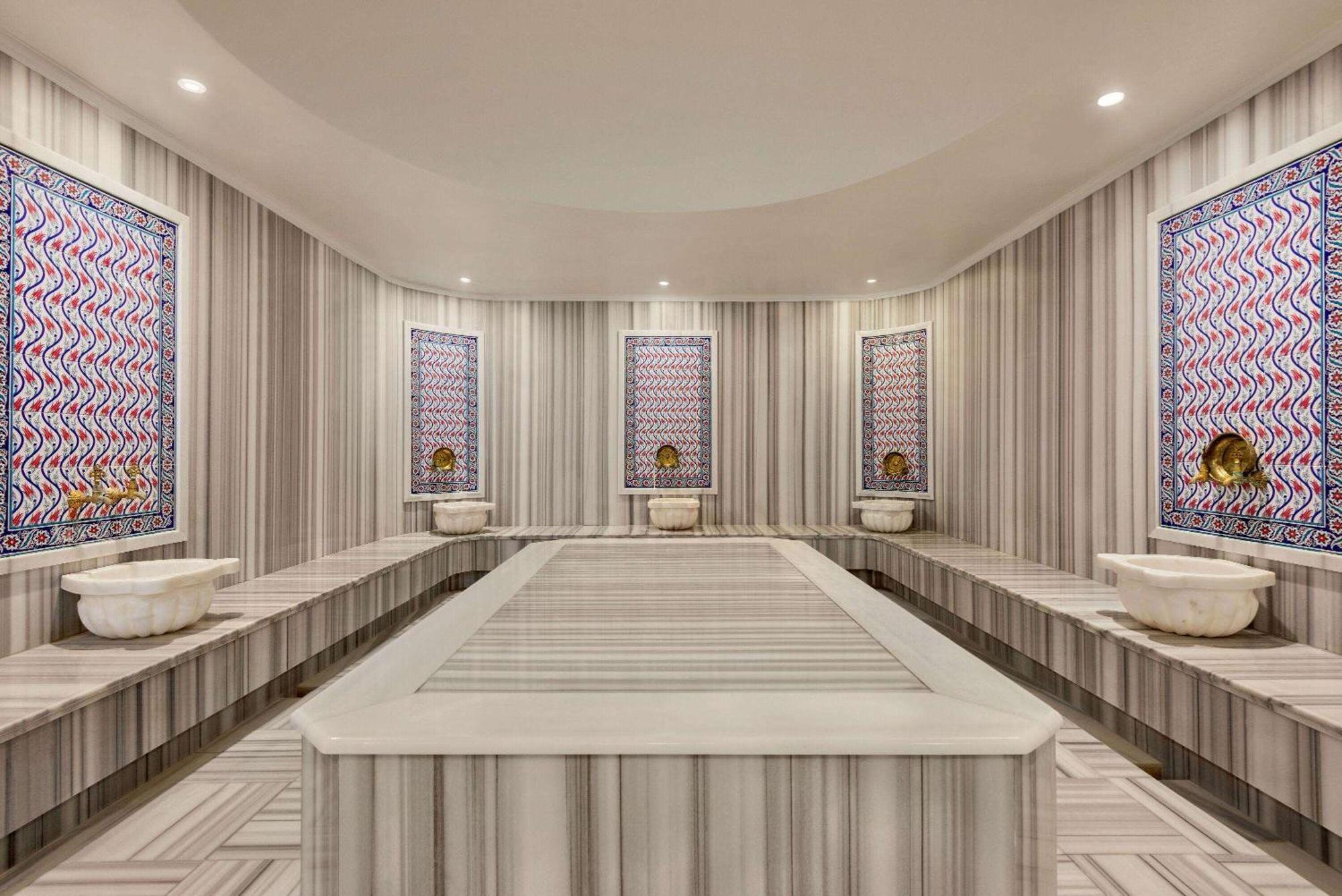 Ramada Plaza By Wyndham Silivri Exterior foto