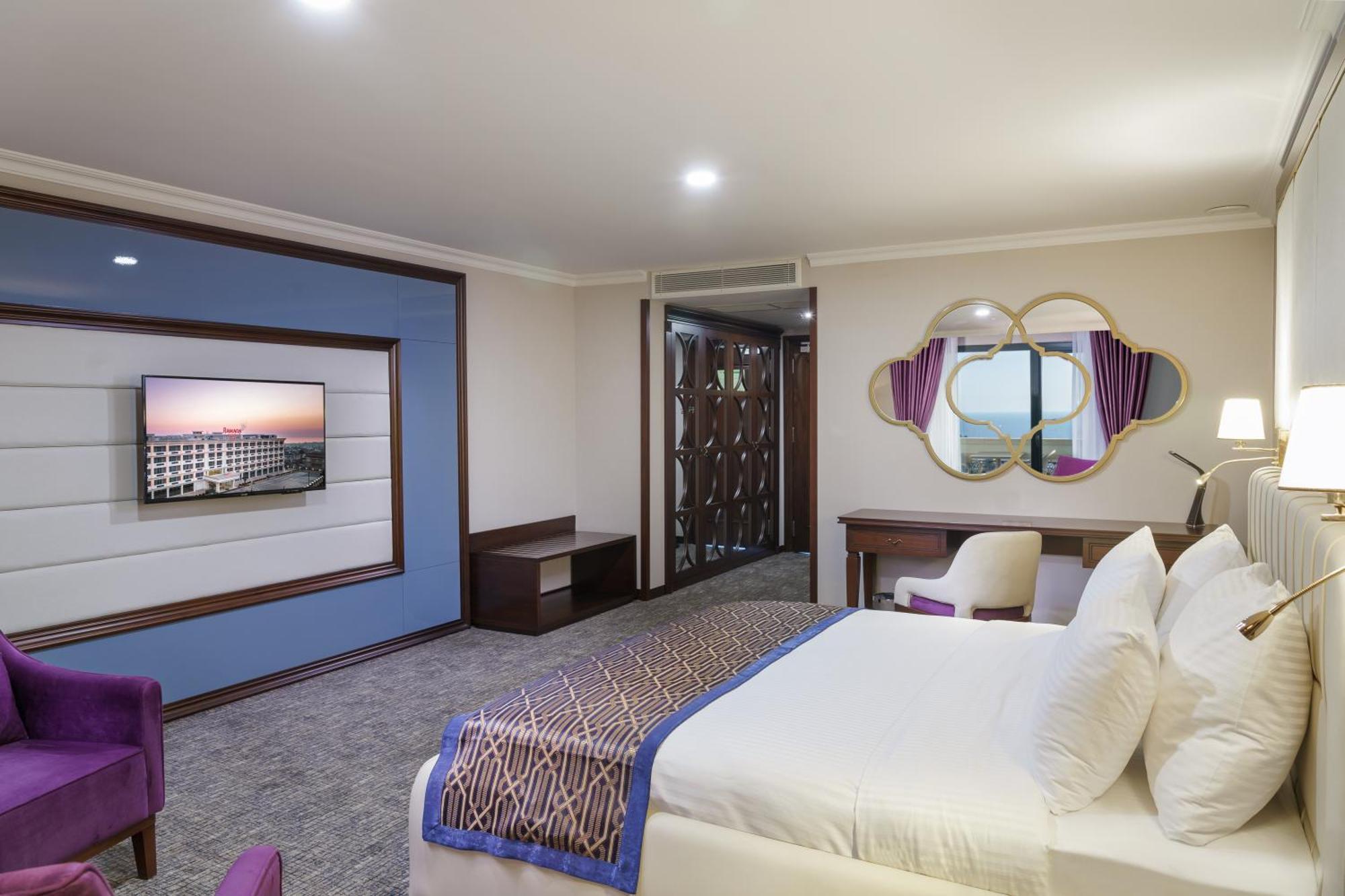 Ramada Plaza By Wyndham Silivri Exterior foto