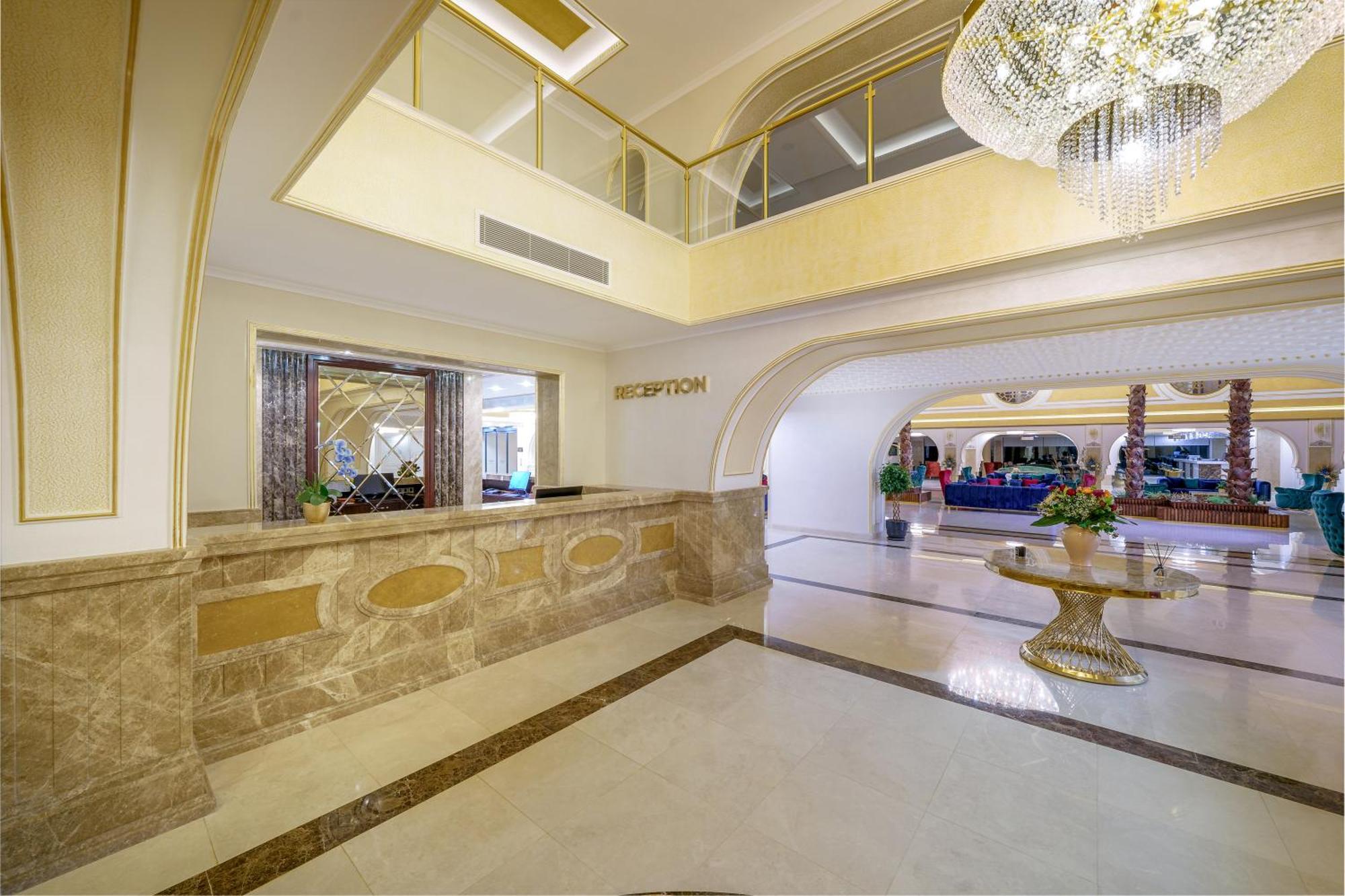 Ramada Plaza By Wyndham Silivri Exterior foto