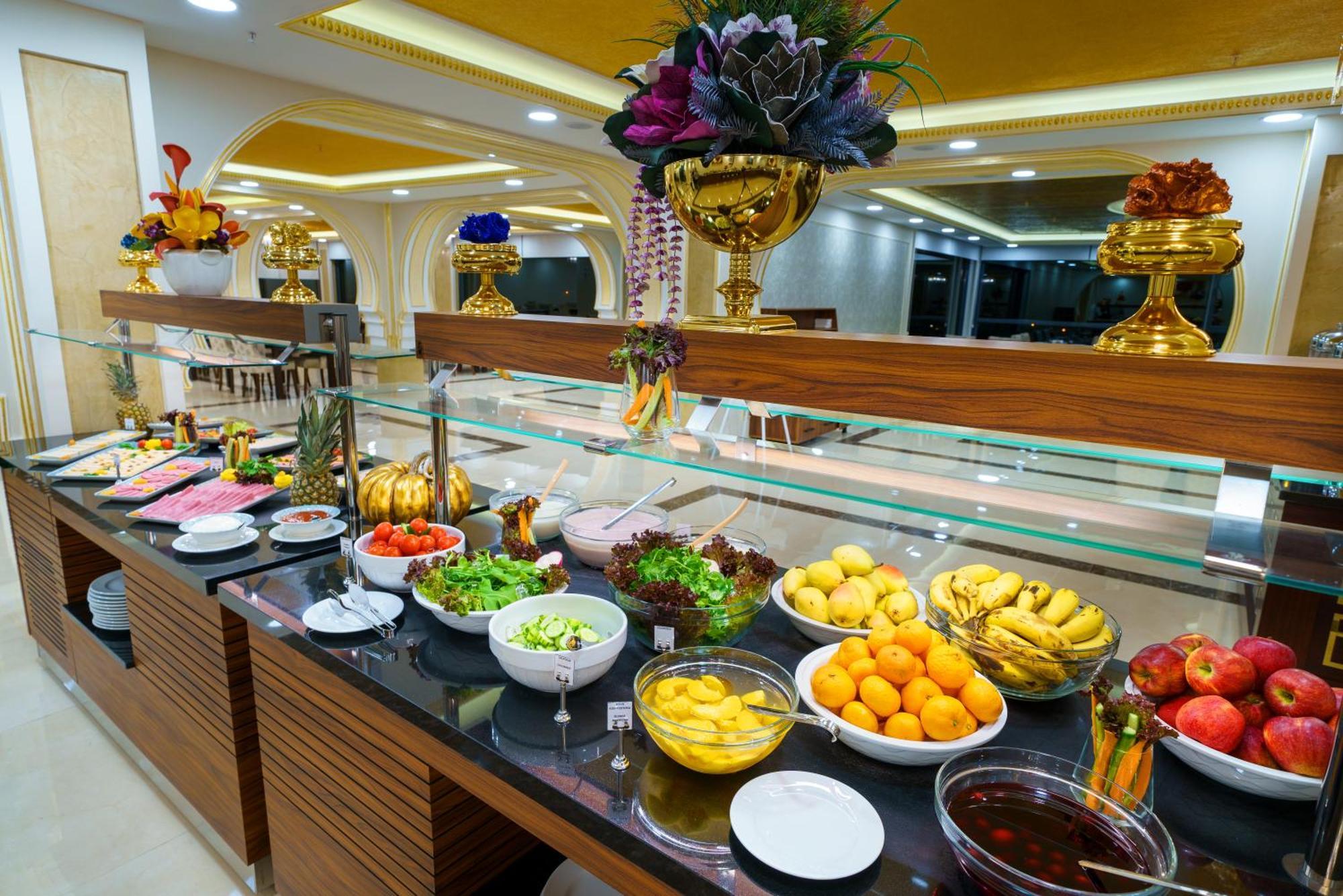 Ramada Plaza By Wyndham Silivri Exterior foto