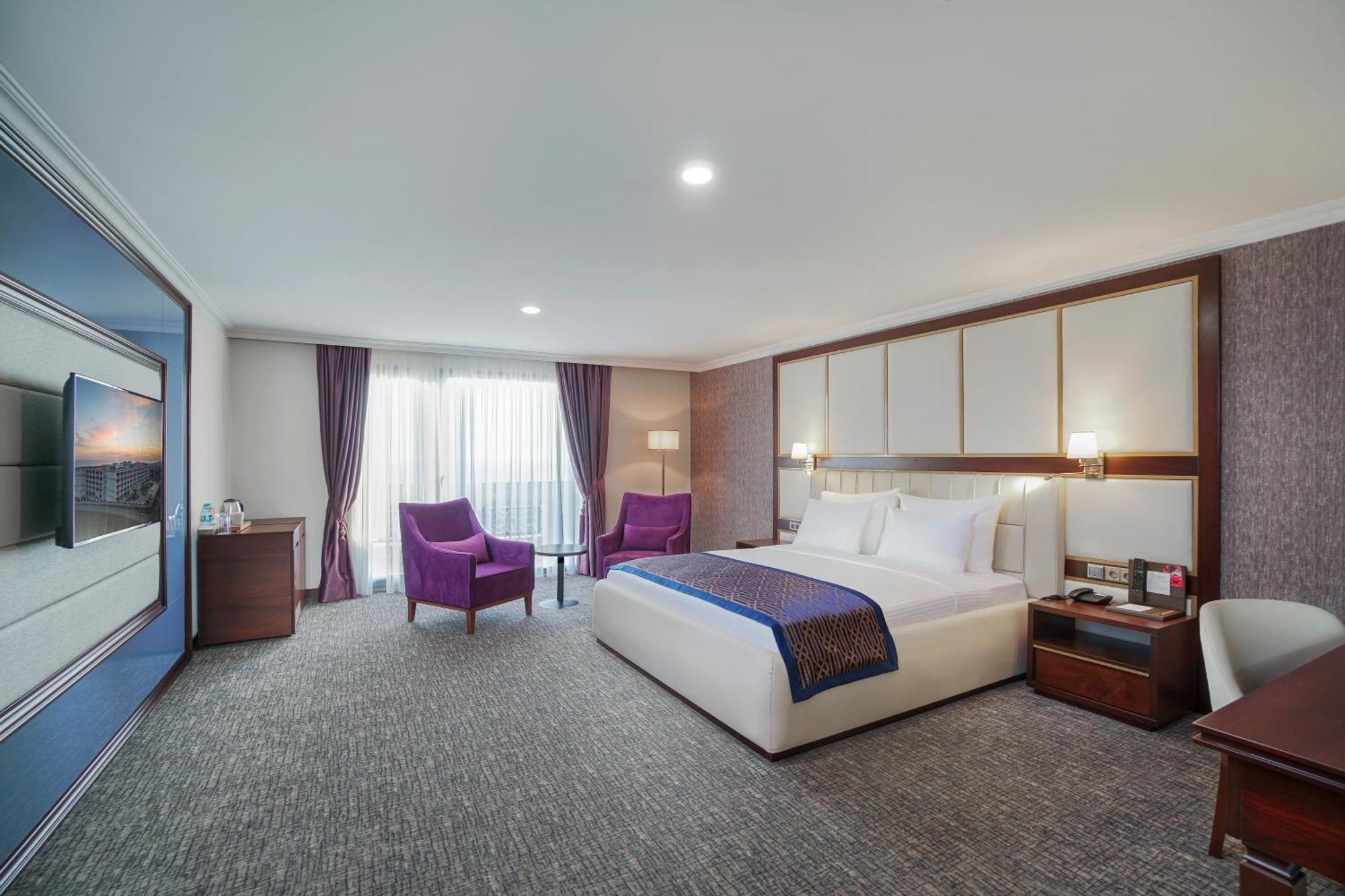 Ramada Plaza By Wyndham Silivri Exterior foto